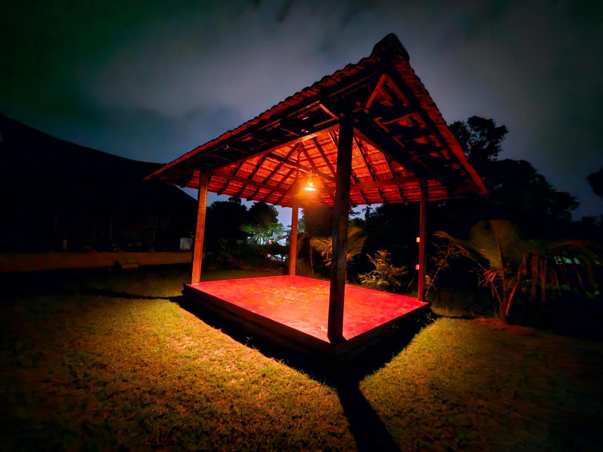 Bed and Breakfast Gypsea Marari Alappuzha Экстерьер фото